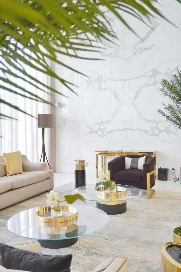 Hotel Suites - Damac Tower Ar Riyad 4*,